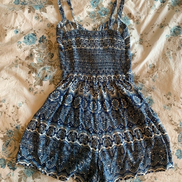 Hollister Blue Printed Romper - Picture 2 of 3